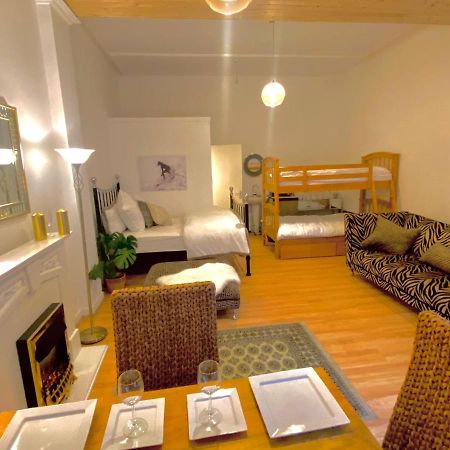 Roman Studio Apartment Edinburgh Luaran gambar