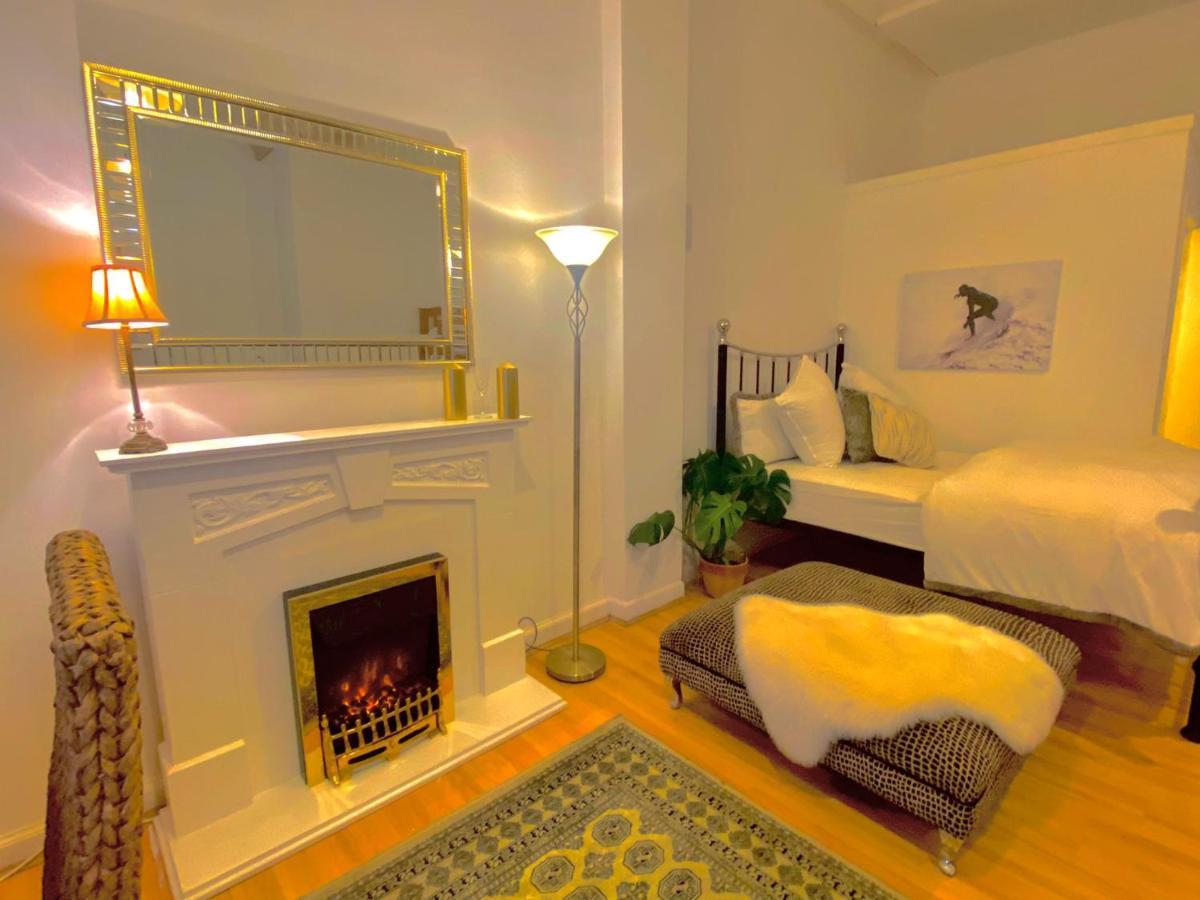 Roman Studio Apartment Edinburgh Luaran gambar